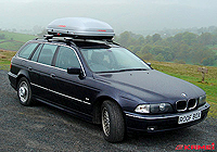 Kamei 400 roof box and bars package deal